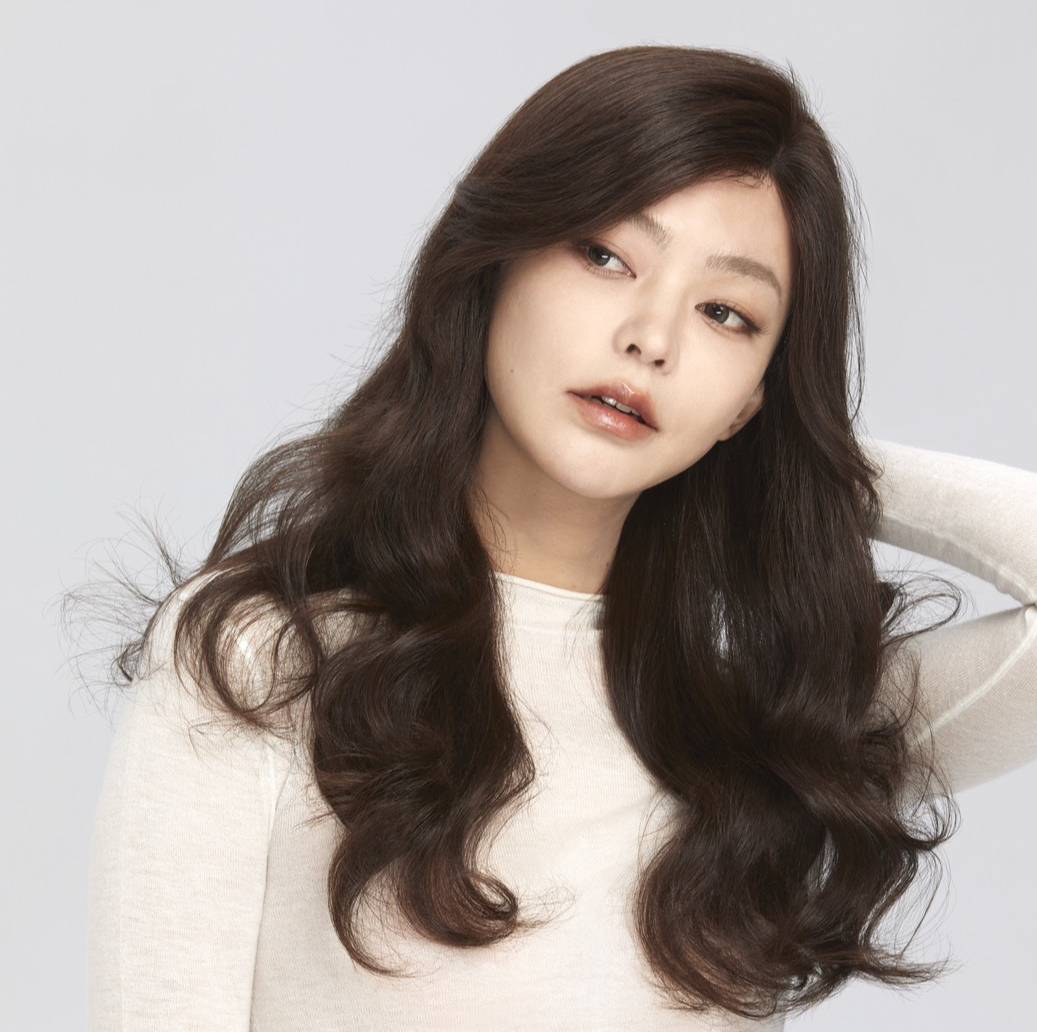 Rebecca插旗信義A8　打造時尚假髮新體驗